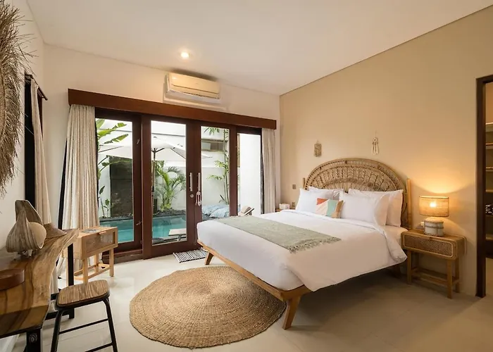 Zambrud Elegant Tropical With Private Pool & Garden And Garage